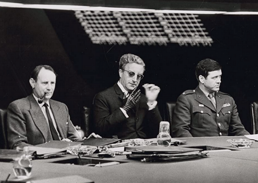 #13. Dr. Strangelove or: How I Learned to Stop Worrying and Love the Bomb (1964)